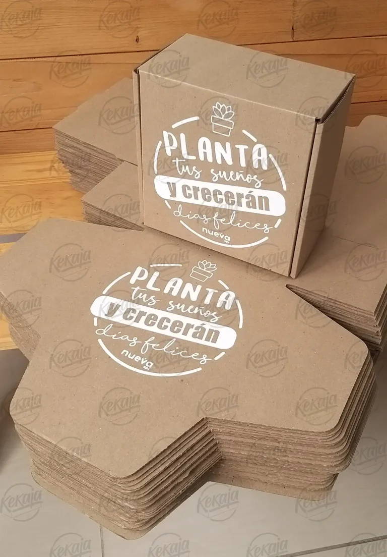 cajas de cartón personalizadas para regalos corporativos en bogotá